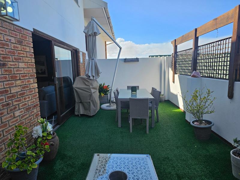 3 Bedroom Property for Sale in Mossel Bay Central Western Cape